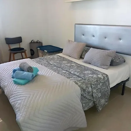 Fantastic Location - Luxury 3 Bed 3 Bath Duplex In * 플라야 플라멩카