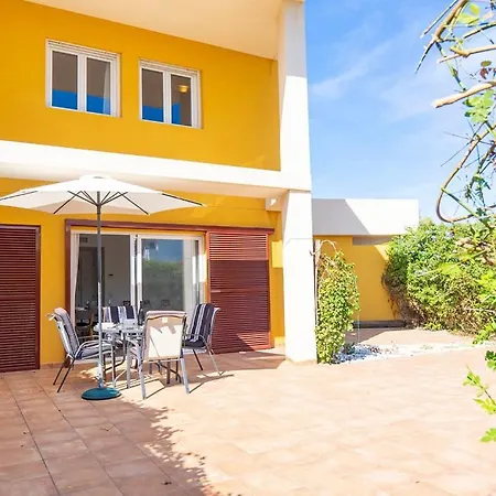 Fantastic Location - Luxury 3 Bed 3 Bath Duplex In * פלאיה פלמנקה
