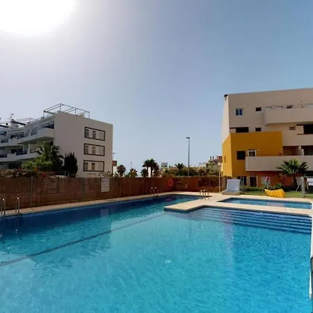 דירה Fantastic Location - Luxury 3 Bed 3 Bath Duplex In